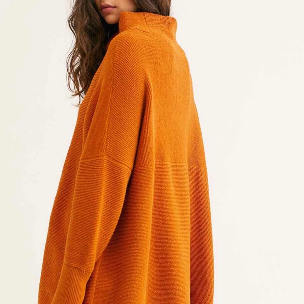 Free people ottoman XS